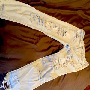 Light destructed jegging